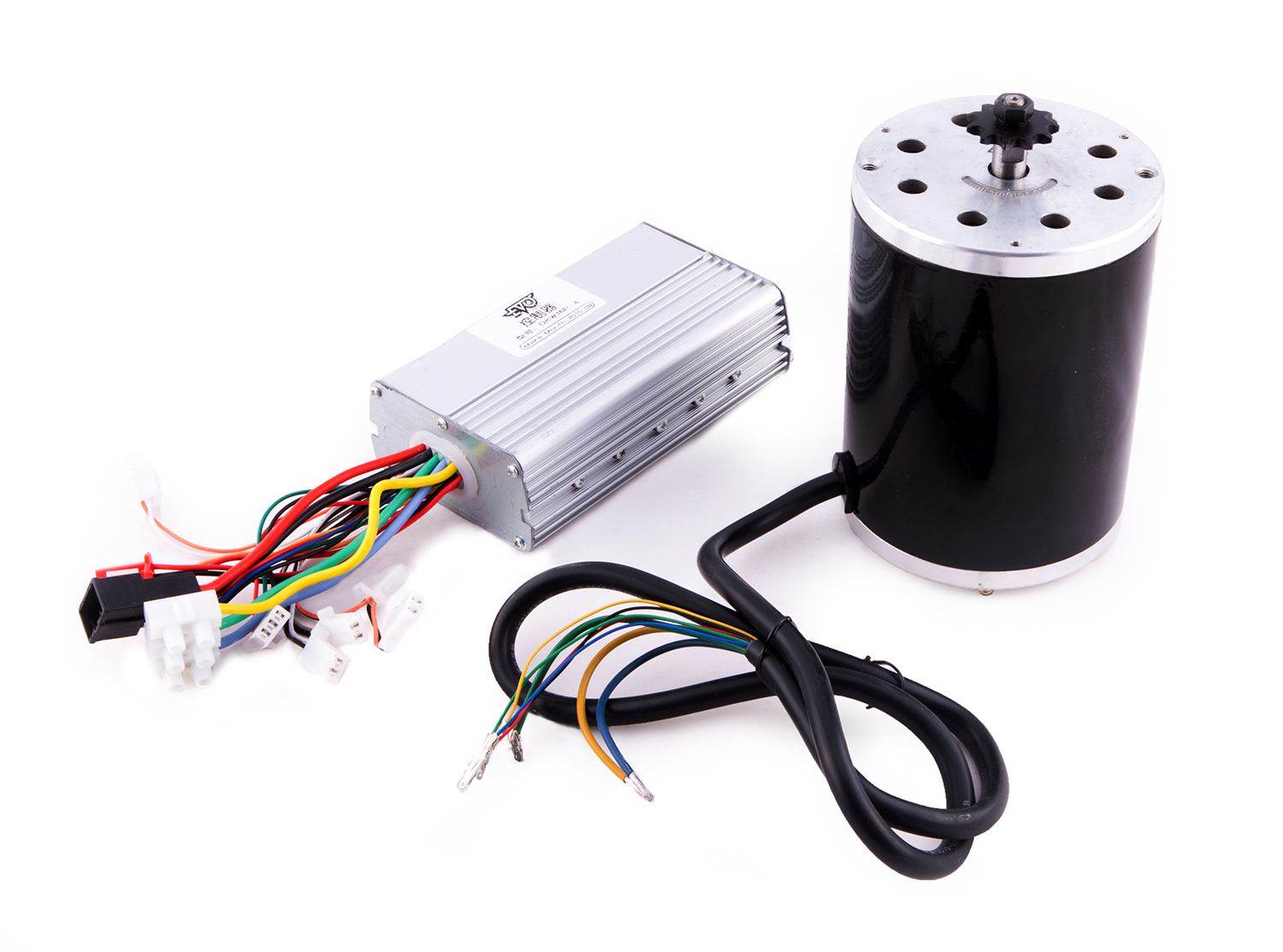 https://www.sxt-scooters.de/out/pictures/master/product/1/buerstenloser-dc-motor-48v-1600w-tuning-set.jpg